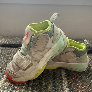 Air Jordan Zion 2 Youth Shoes size 13c